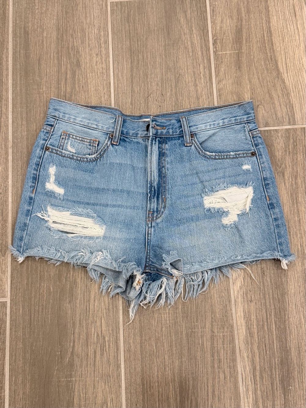 Cello Denim Shorts 9/29 Distressed Light Wash